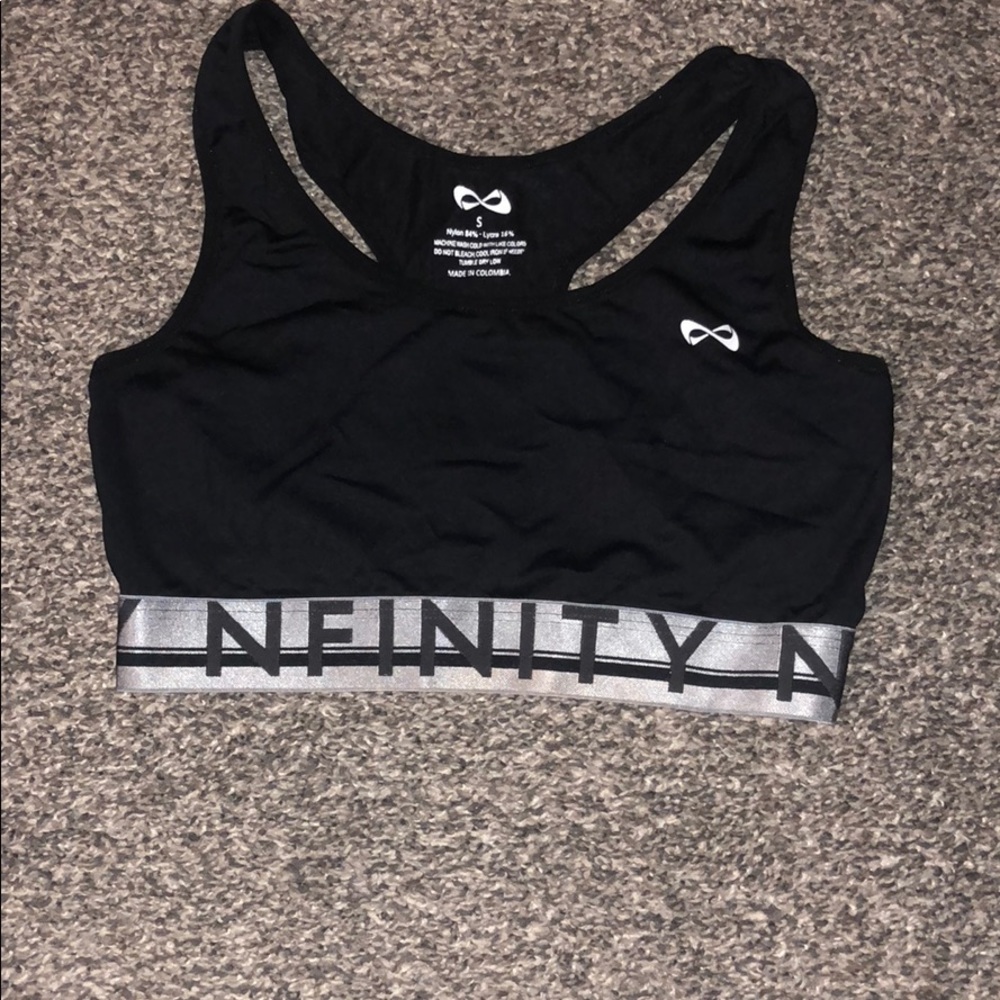 Sports bra